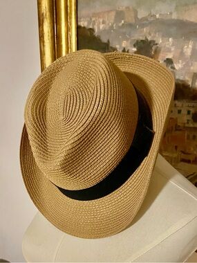 Classic Straw Fedora Hat with Black Band - Women
